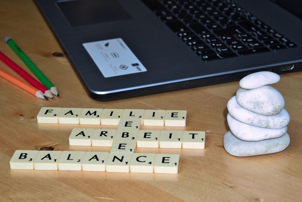 ホテル生活での仕事の効率を上げる方法は？