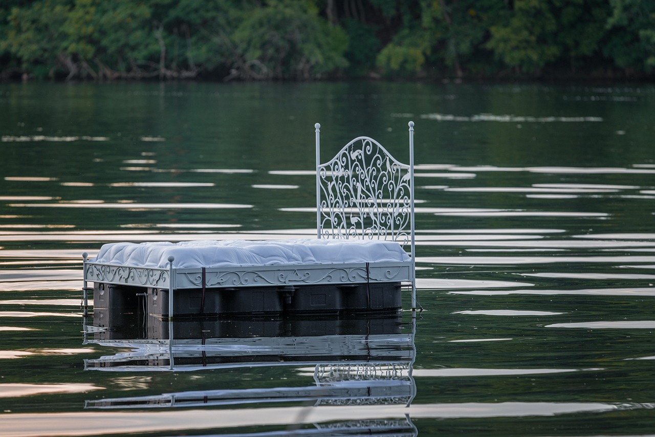 一人旅で快適なワーケーションを実現するベッドマットレスは？